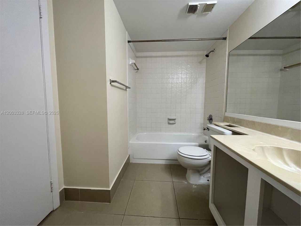 9833 Westview Dr , Unit 824, Coral Springs, FL 33076 Photo