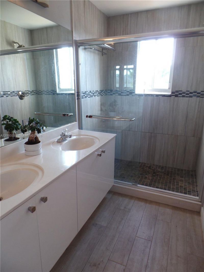 1365 Majesty Ter , Unit 1365, Weston, FL 33327 Photo