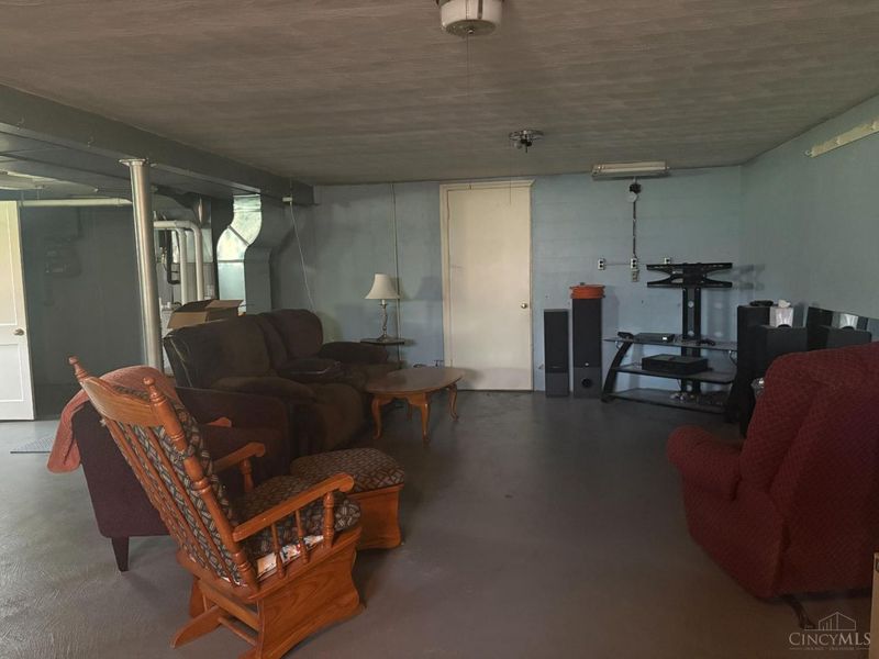 3382 Tallahassee Drive, Cincinnati, OH 45239 Photo 14