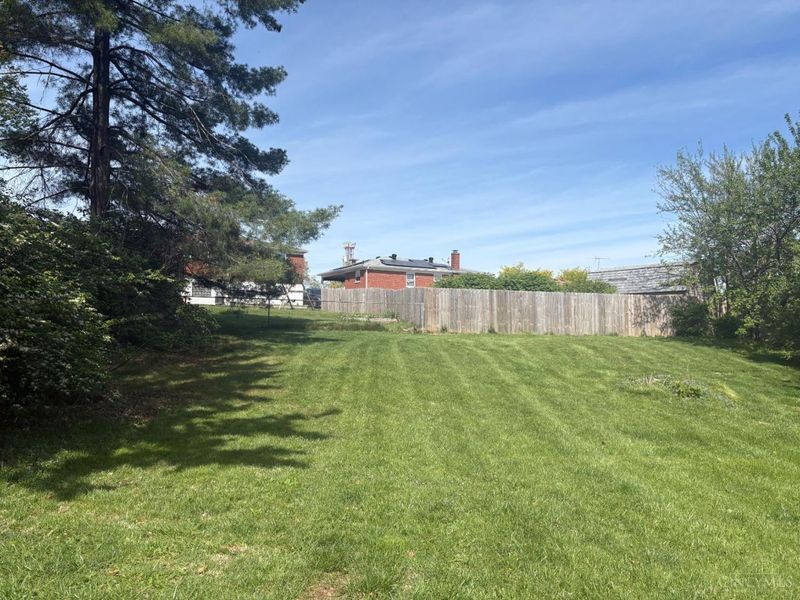 3382 Tallahassee Drive, Cincinnati, OH 45239 Photo 17