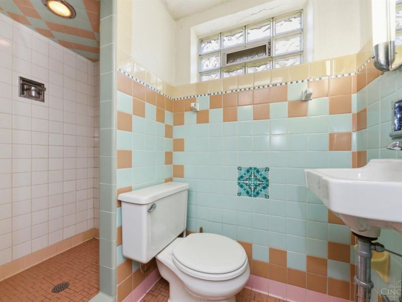 3382 Tallahassee Drive, Green Township, OH 45239 Photo 21