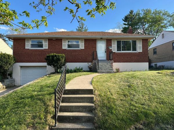 1045 Pelican Drive, Springfield Twp., OH 45231