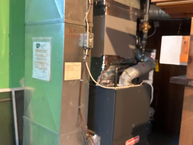 1045 Pelican Drive, Springfield Twp., OH 45231 Photo 19