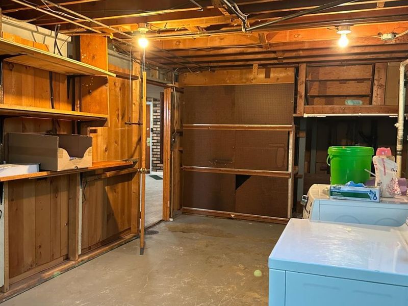 1045 Pelican Drive, Springfield Twp., OH 45231 Photo 21