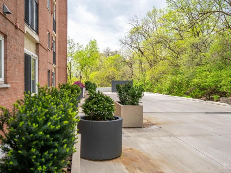 880 Rue De La Paix, Unit A9, Cincinnati, OH 45220 Photo 5