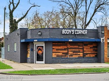 10701 W McNichols Road , Detroit, MI 48221