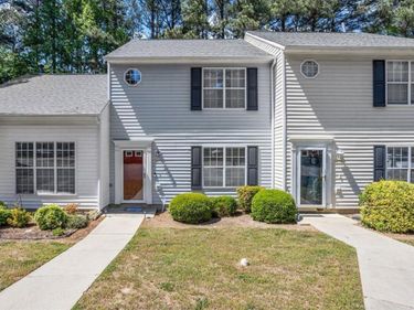 5503 Fieldcross Court, Raleigh, NC 27610