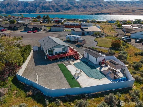 401 Summer Place SW, Mattawa, WA 99349