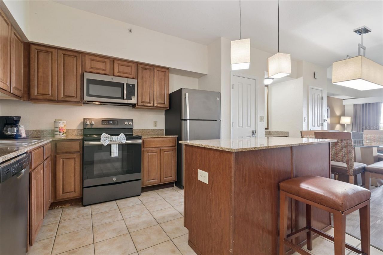 12538 Floridays Resort Drive , Unit 602C, Orlando, FL 32821 Photo