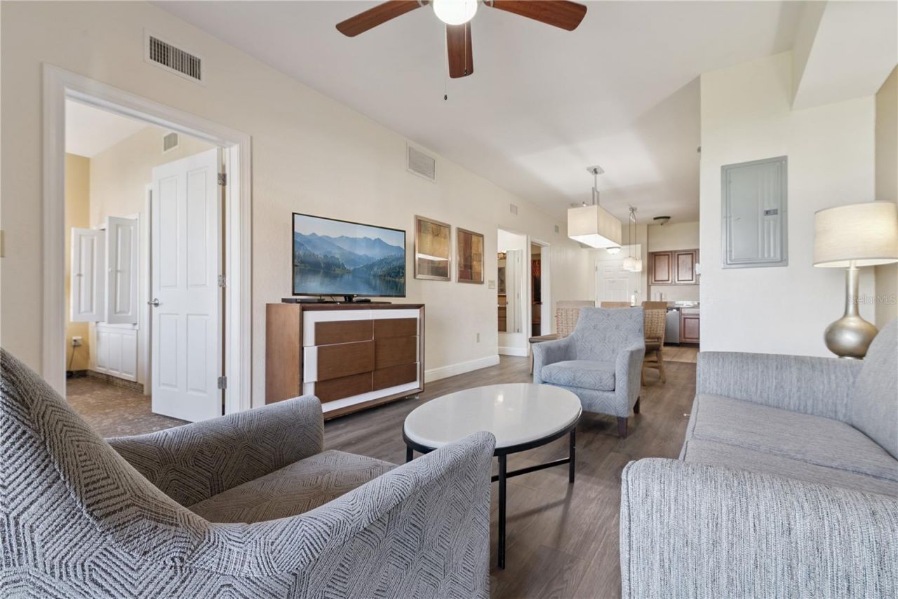 12538 Floridays Resort Drive , Unit 602C, Orlando, FL 32821 Photo