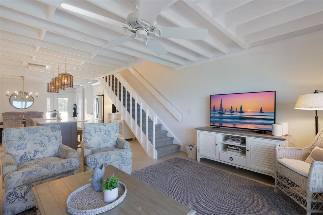 420 Gulf Boulevard, Unit 9, Boca Grande, FL 33921 Photo