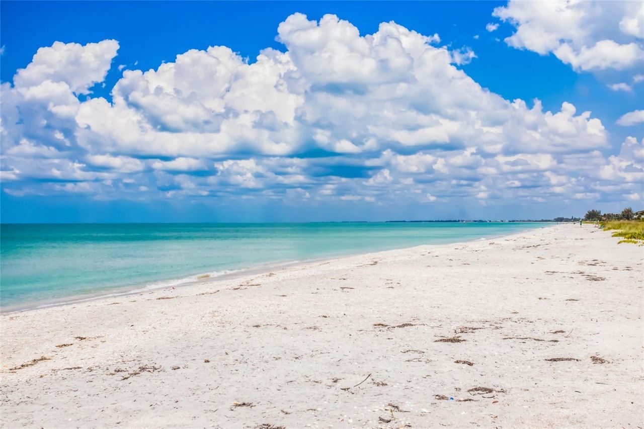 420 Gulf Boulevard, Unit 9, Boca Grande, FL 33921 Photo