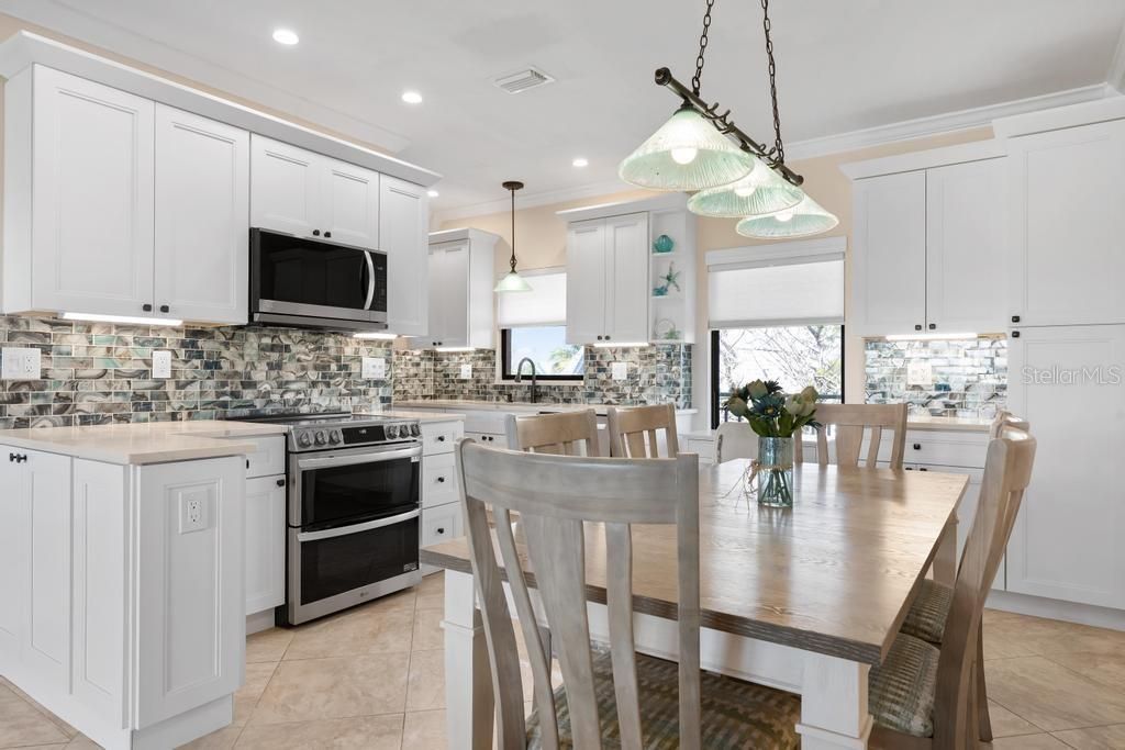 6005 Gulf Drive , Unit 219, Holmes Beach, FL 34217 Photo