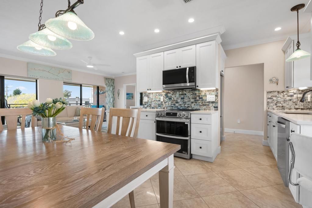 6005 Gulf Drive , Unit 219, Holmes Beach, FL 34217 Photo