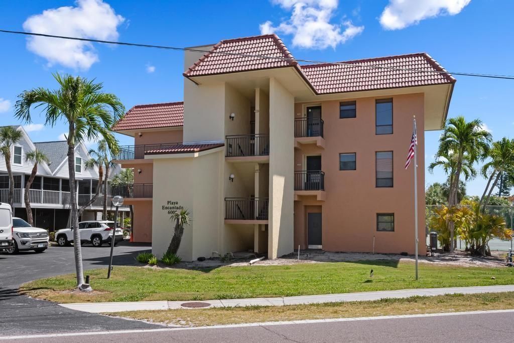 6005 Gulf Drive , Unit 219, Holmes Beach, FL 34217 Photo