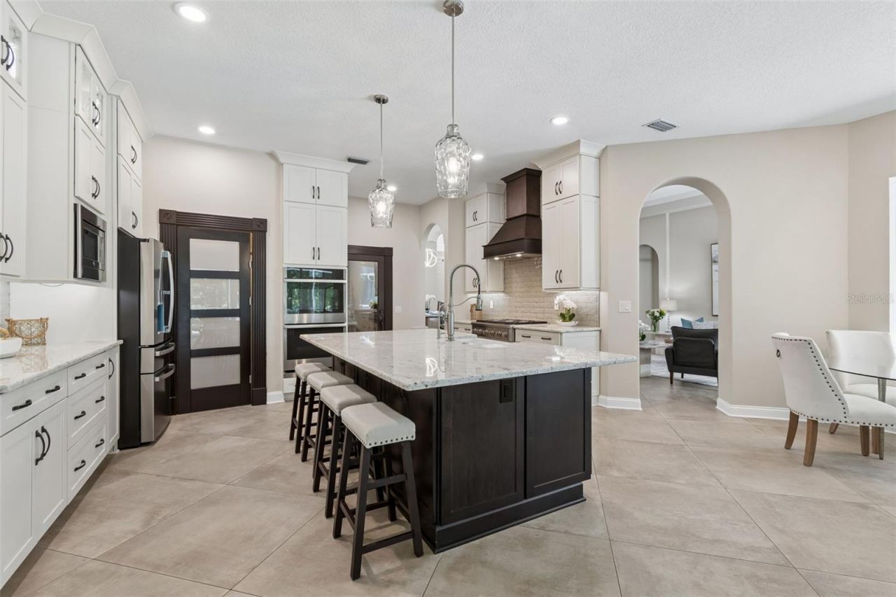 10423 Greenhedges Drive, Tampa, FL 33626 Photo