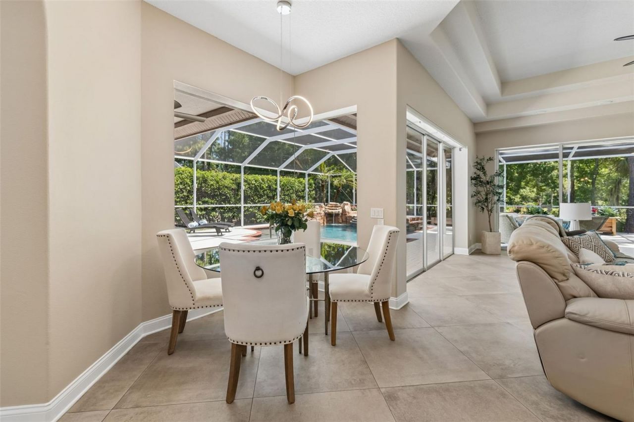 10423 Greenhedges Drive, Tampa, FL 33626 Photo