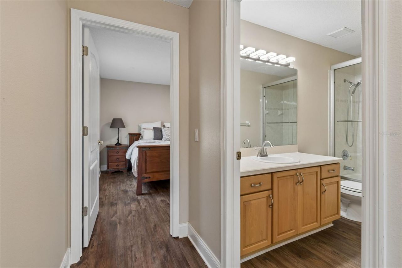 10423 Greenhedges Drive, Tampa, FL 33626 Photo