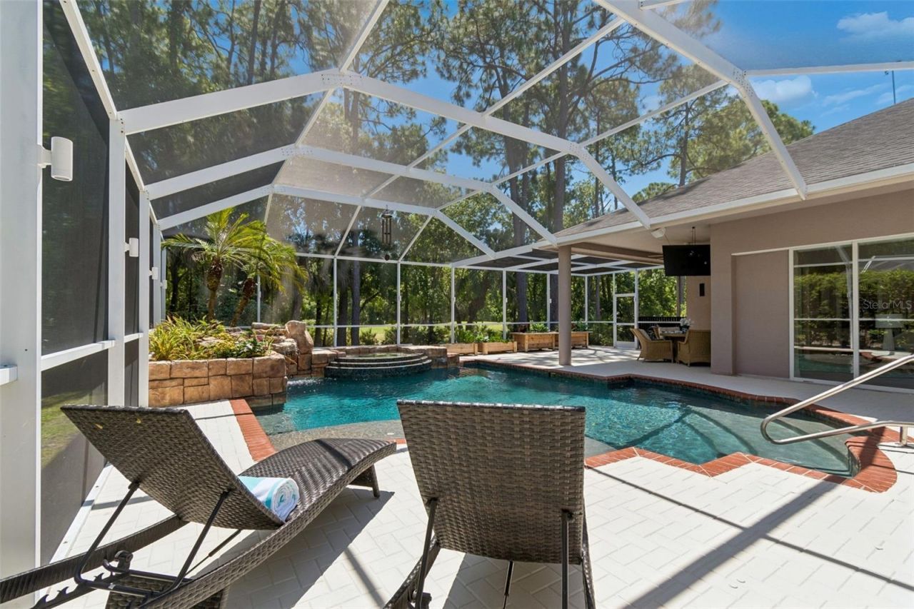 10423 Greenhedges Drive, Tampa, FL 33626 Photo