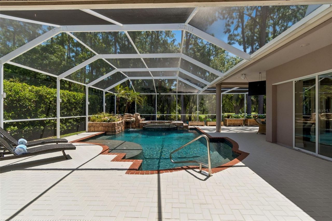 10423 Greenhedges Drive, Tampa, FL 33626 Photo