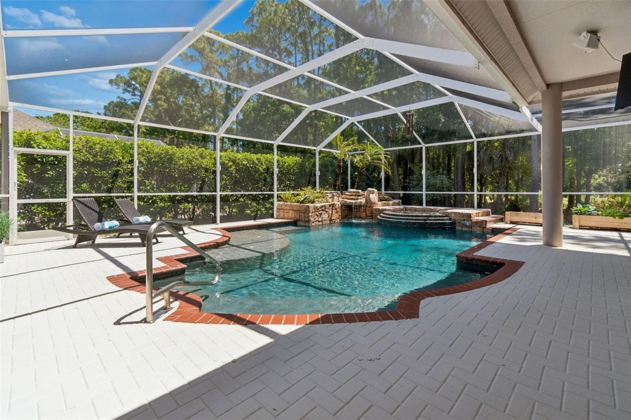 10423 Greenhedges Drive, Tampa, FL 33626 Photo
