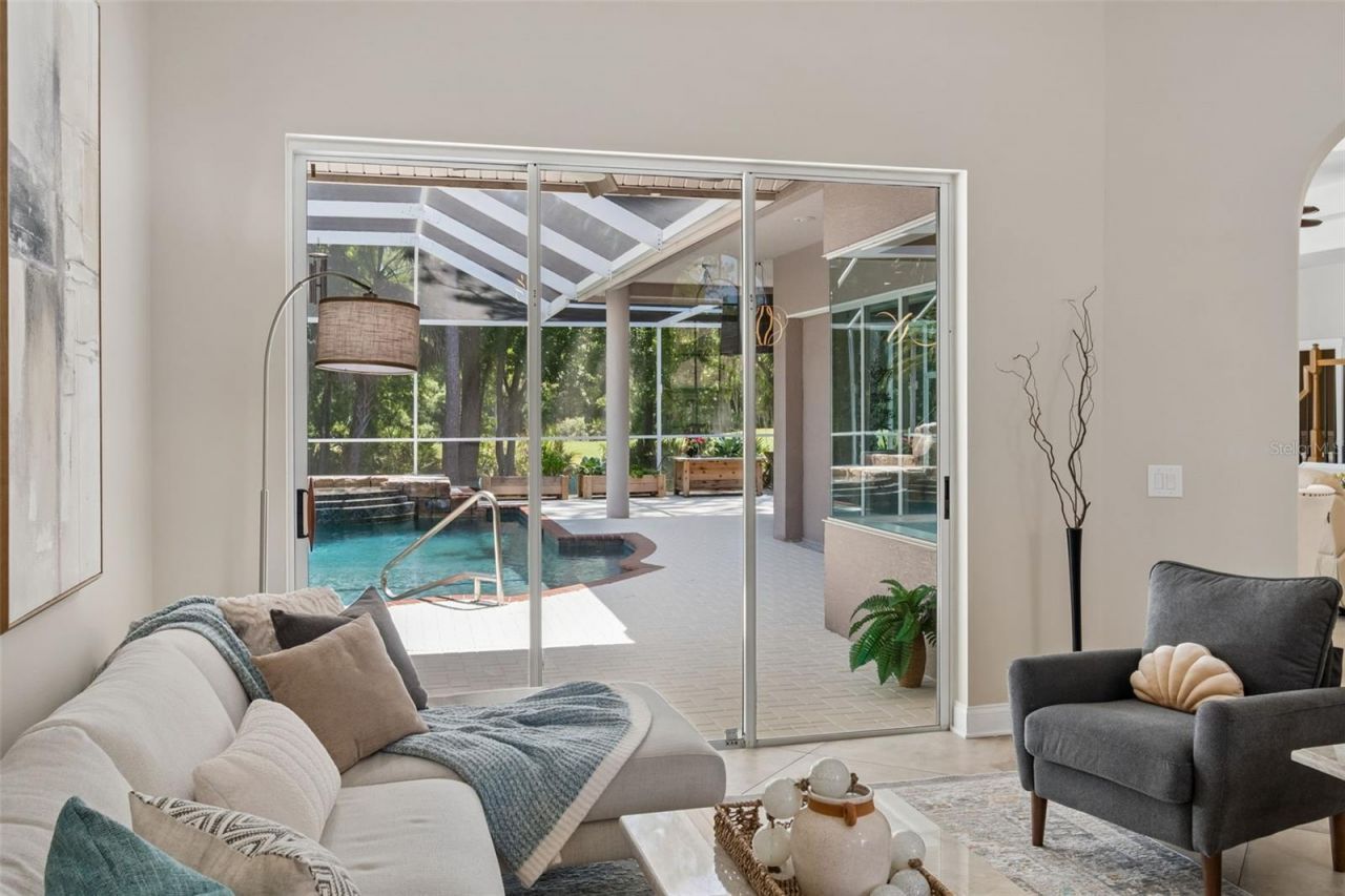 10423 Greenhedges Drive, Tampa, FL 33626 Photo