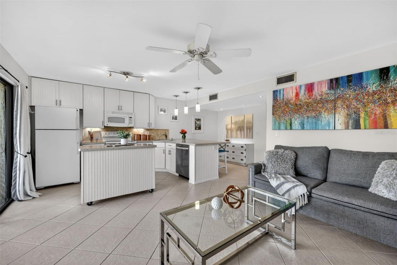 3061 Quail Hollow, Unit # 35, Sarasota, FL 34235 Photo