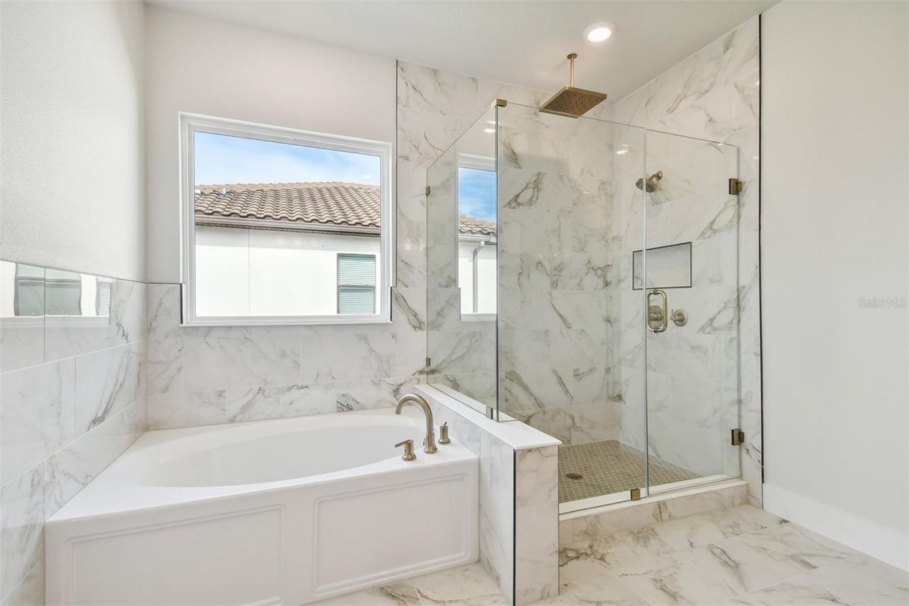 915 W Virginia Avenue, Tampa, FL 33603 Photo