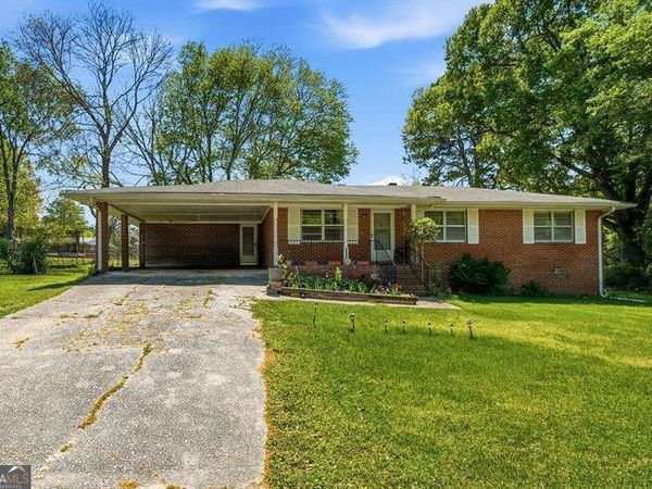 1210 Topaz Lane, Villa Rica, GA 30180