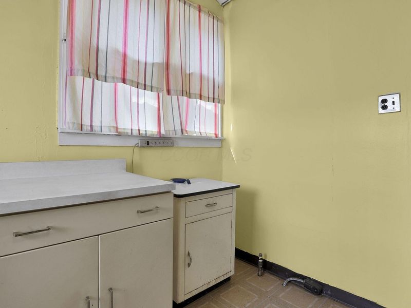 1222 Hamlet Street , Columbus, OH 43201 Photo 16