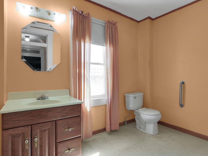 1222 Hamlet Street , Columbus, OH 43201 Photo 17