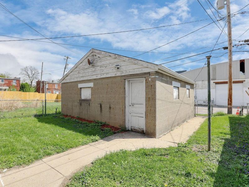 1222 Hamlet Street , Columbus, OH 43201 Photo 33