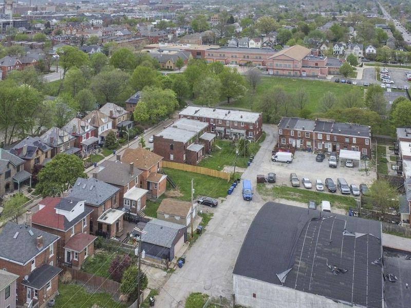 1222 Hamlet Street , Columbus, OH 43201 Photo 40