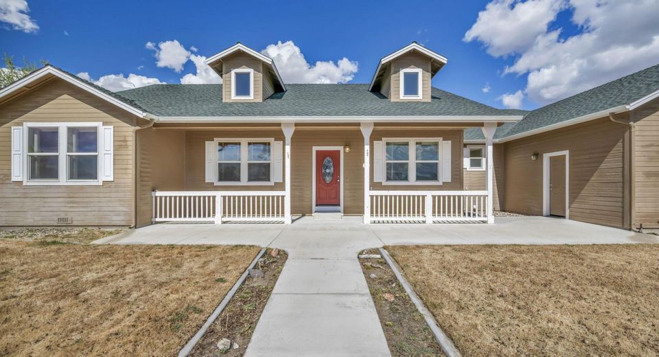 68 Kari Lane, Smith Valley, NV 89430 Photo