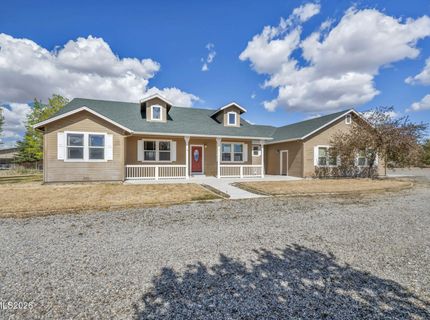 68 Kari Lane, Smith Valley, NV 89430 Photo