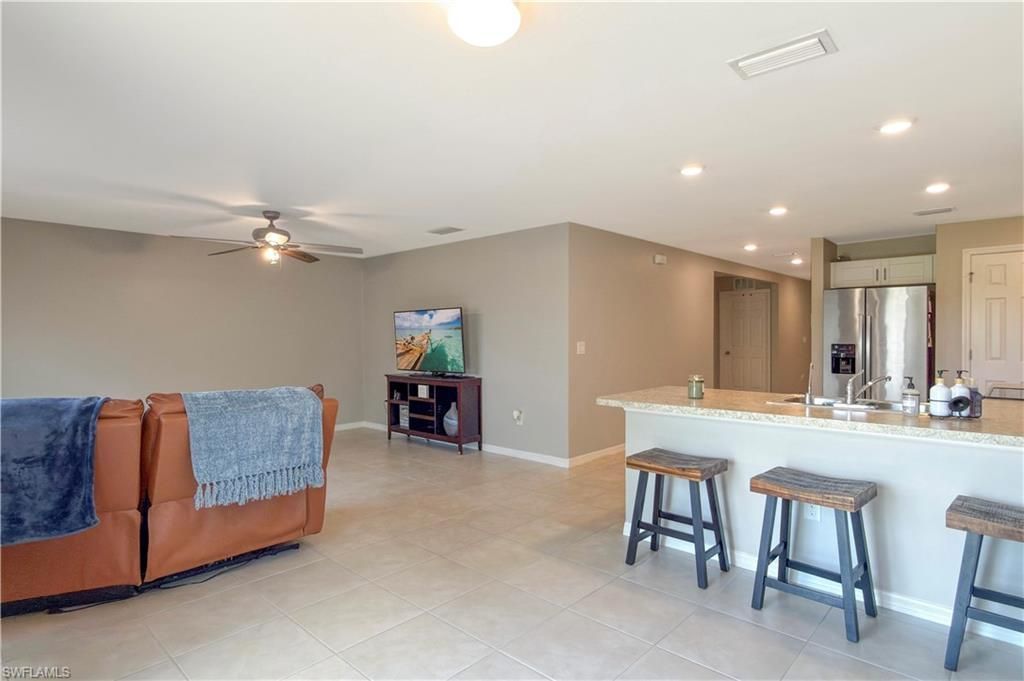 4323 NE 21st Ave, Cape Coral, FL 33909 Photo