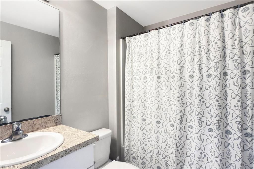 4323 NE 21st Ave, Cape Coral, FL 33909 Photo