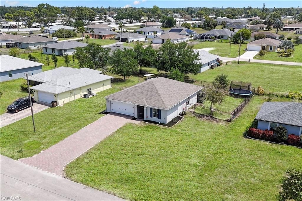4323 NE 21st Ave, Cape Coral, FL 33909 Photo