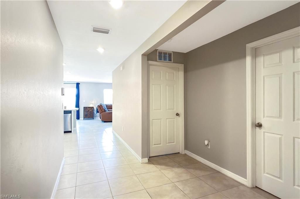 4323 NE 21st Ave, Cape Coral, FL 33909 Photo