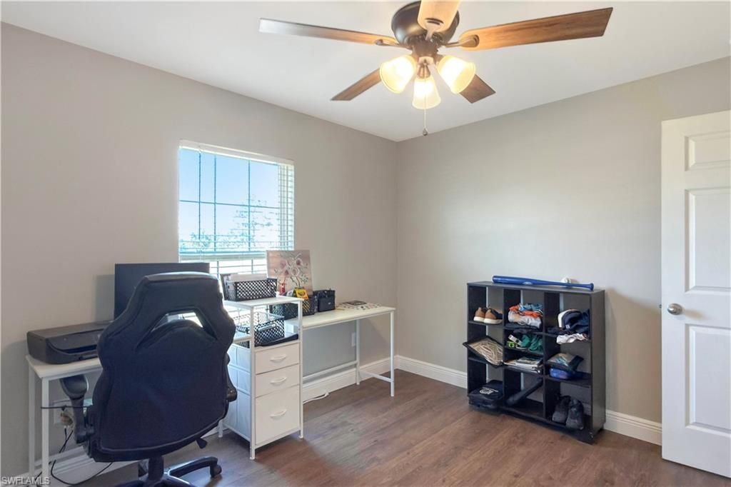 4323 NE 21st Ave, Cape Coral, FL 33909 Photo
