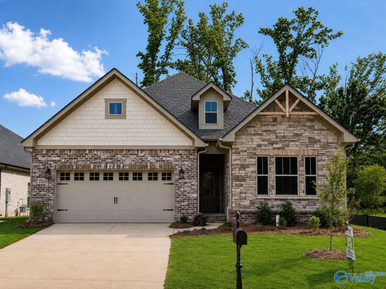 2133 Sevenbark Branch, Huntsville, AL 35802 Main Photo
