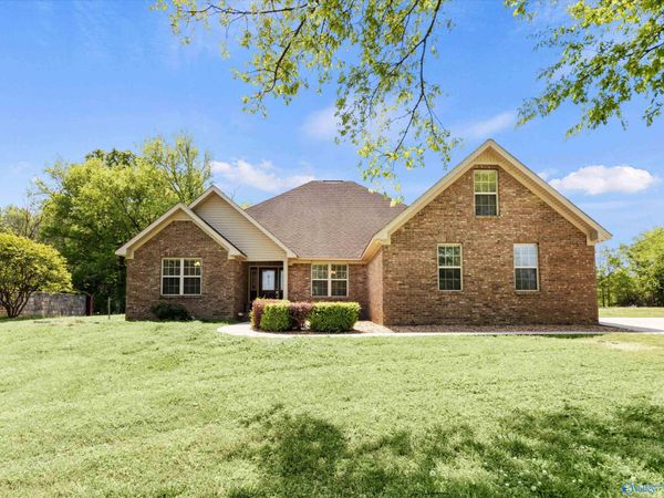 18280 Alabama Highway 20, Hillsboro, AL 35643