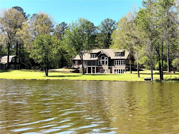 75 Mikes Lane , Sharpsburg, GA 30277