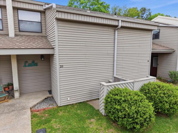 135 Hillview Dr #20, Fairfield Bay, AR 72088