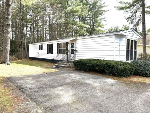 11 Jeri Drive, Athol, MA 01331