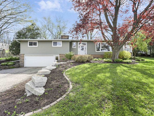 103 Long view Avenue, Mount Horeb, WI 53572