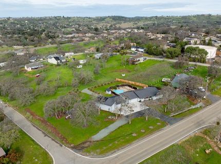 2318 Hartvickson Ln, Valley Springs, CA 95252 Photo