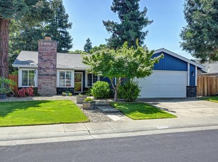 8940 Castle Park Dr., Elk Grove, CA 95624 Photo
