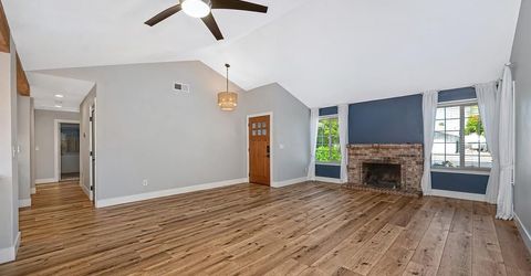 8940 Castle Park Dr., Elk Grove, CA 95624 Photo