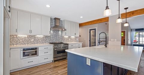 8940 Castle Park Dr., Elk Grove, CA 95624 Photo